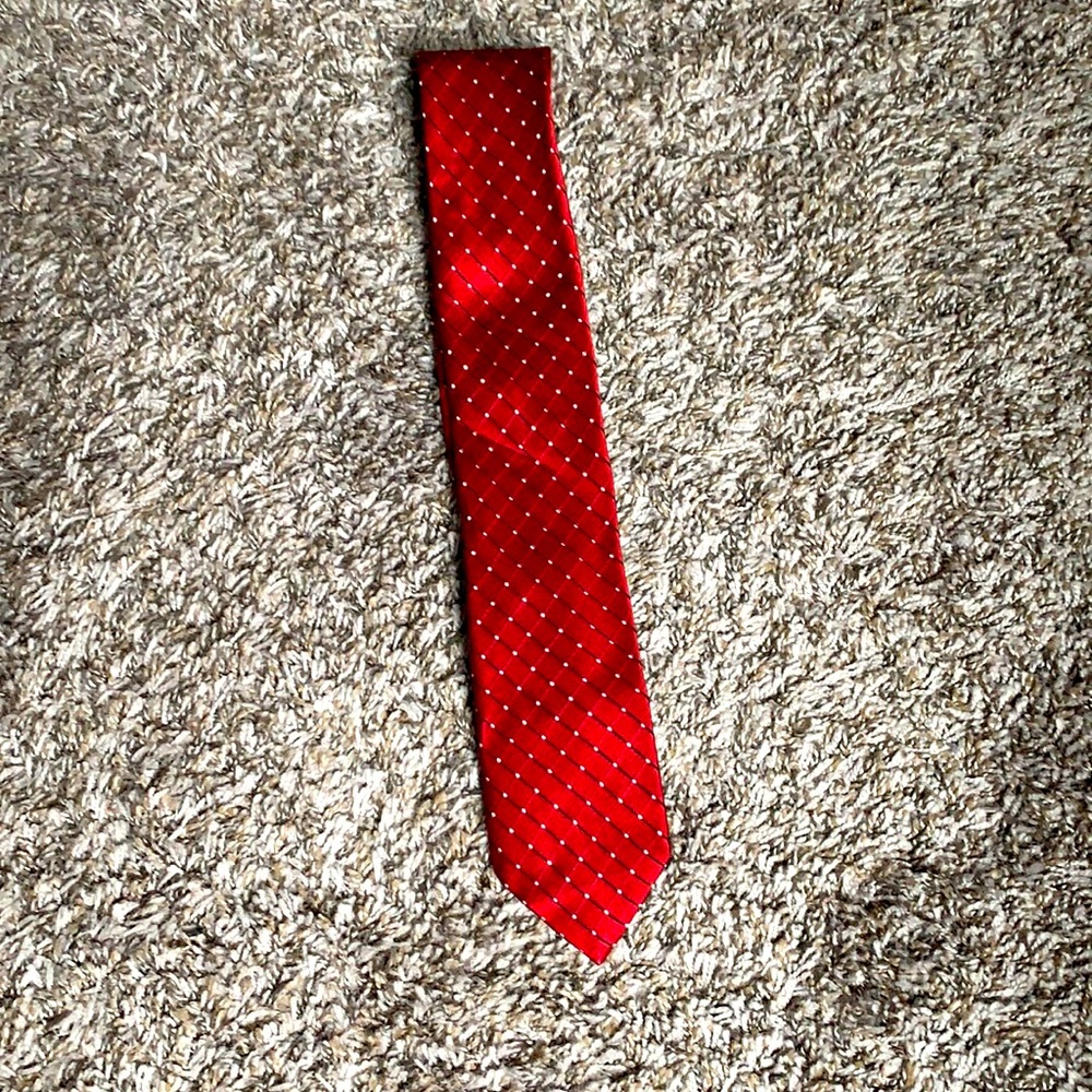 Geoffrey Beene tie